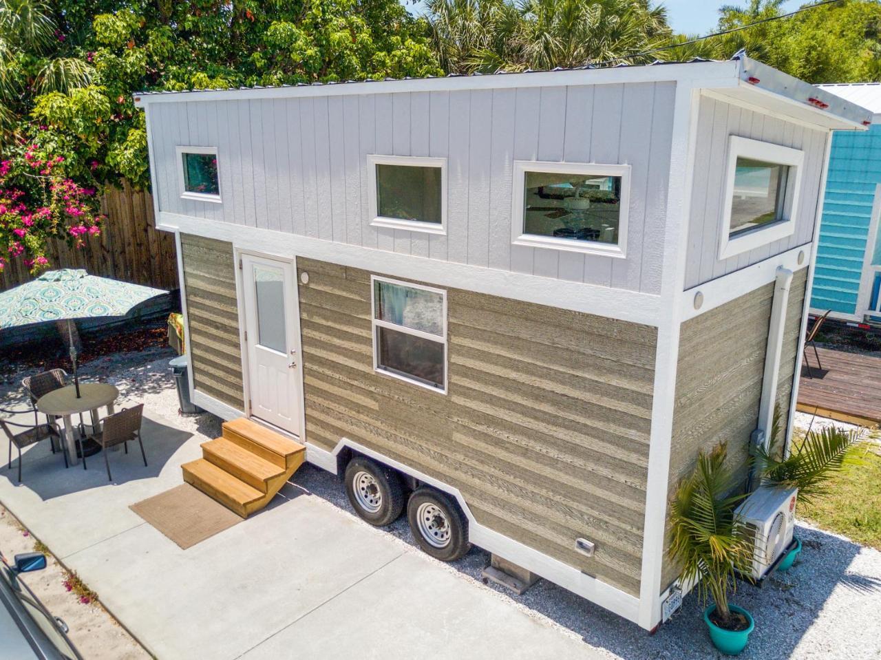 サラソータ Tiny House Siestaヴィラ エクステリア 写真